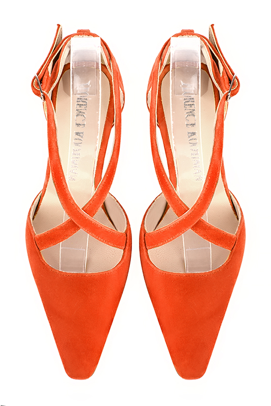 Clementine orange women's open side shoes, with crossed straps. Tapered toe. Low kitten heels. Top view - Florence KOOIJMAN